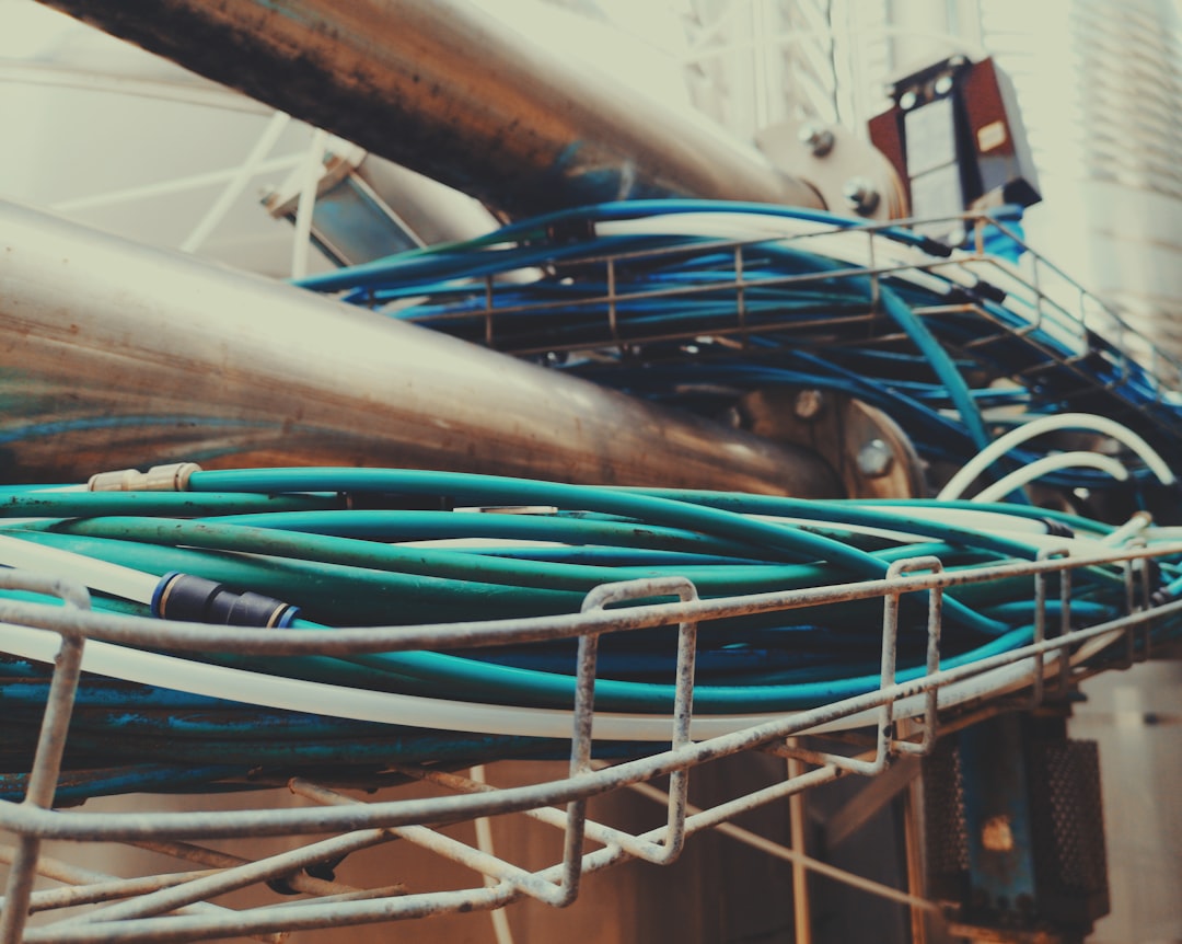 Modbus, BACnet, RS485 в контроллерах Carel: карты регистров и настройки